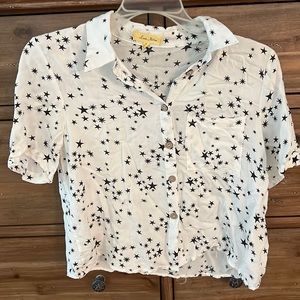 black and white star printed button up crop top